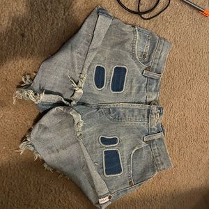 One teaspoon shorts